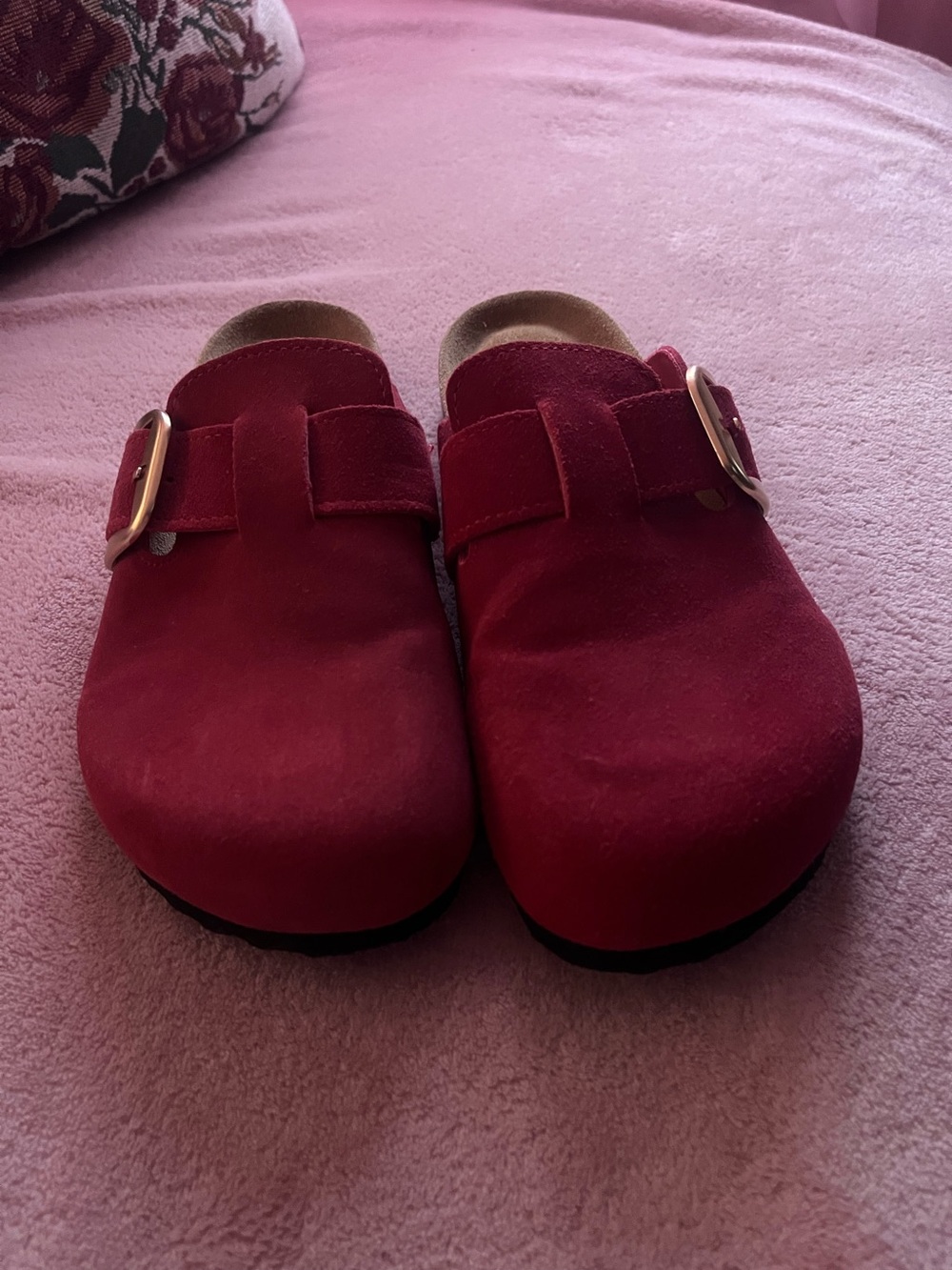 Project Cloud suede clogs berry sz 7.5